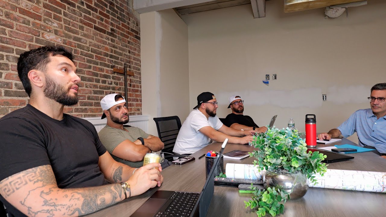 Kosta leading a strategy meeting